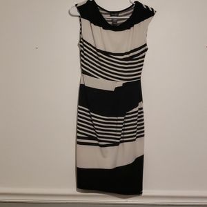 Sleeveless dress